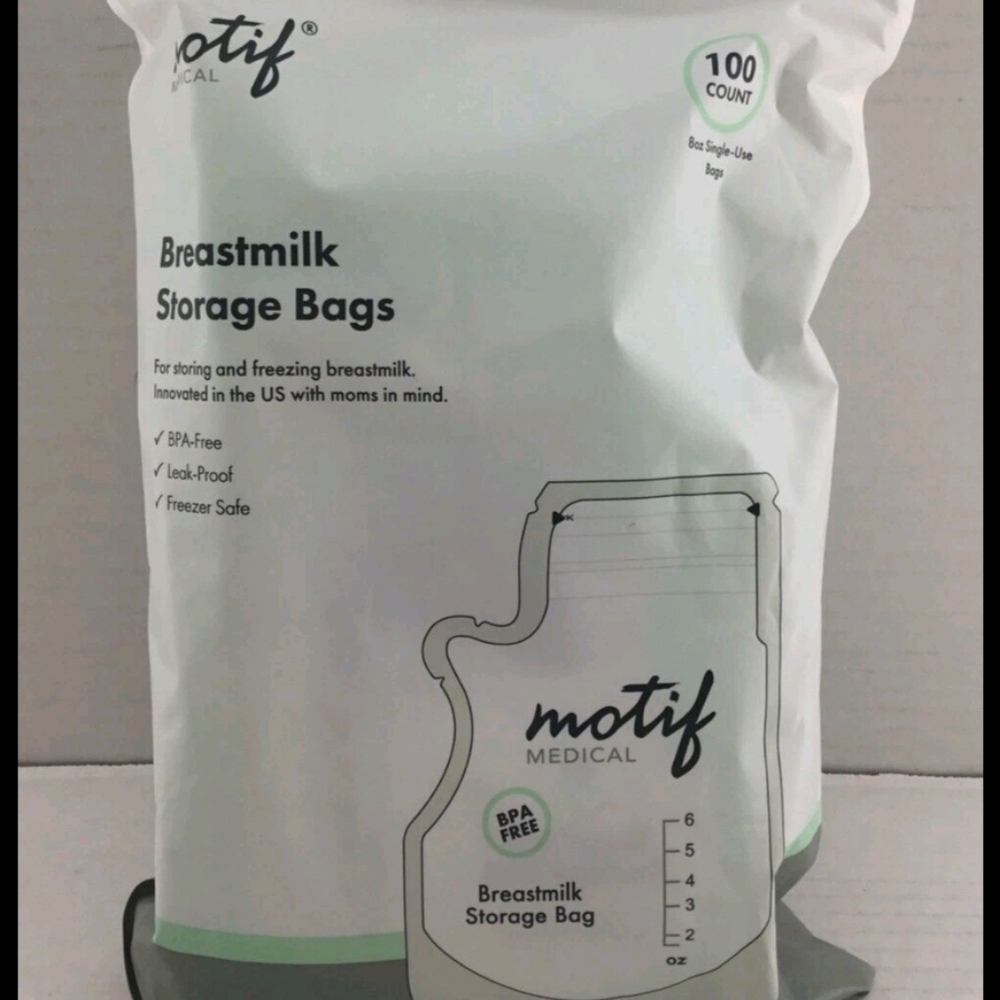 Motif Medical Breast Milk Storage Bags 8oz Single Use Bags 100 count BPA-Free